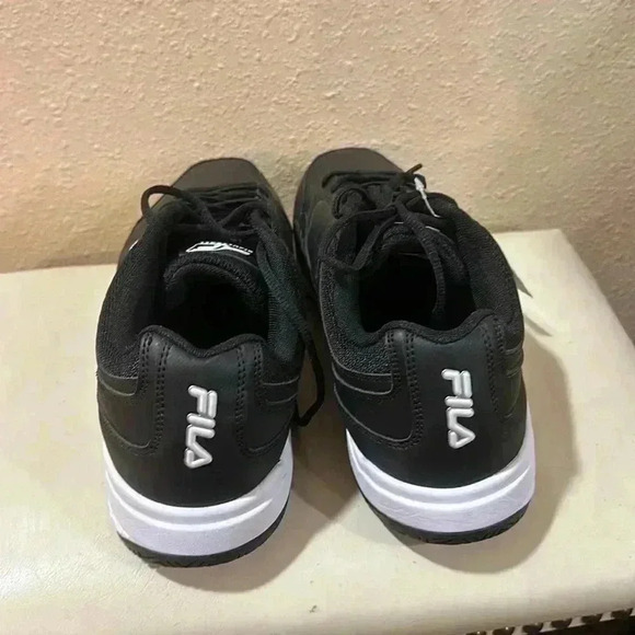 Fila Pickleball. Size 11.5 - Picture 3 of 8